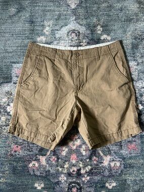Like New Old Navy Men's Khaki Cotton Chino Original Straight Shorts Size 32